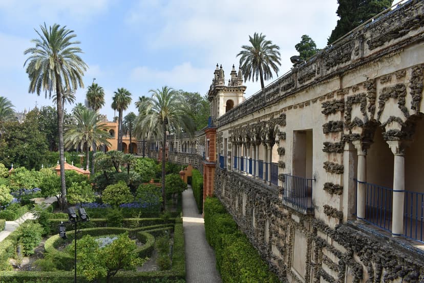 Courtyard near your Seville hotel