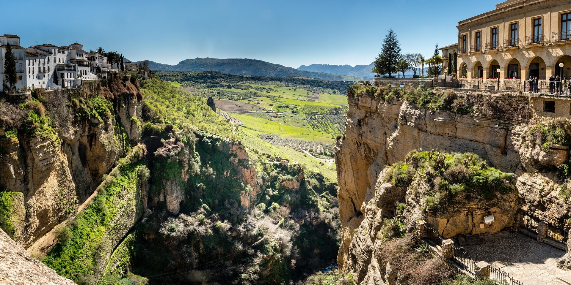 Ronda's white houses above the gorge